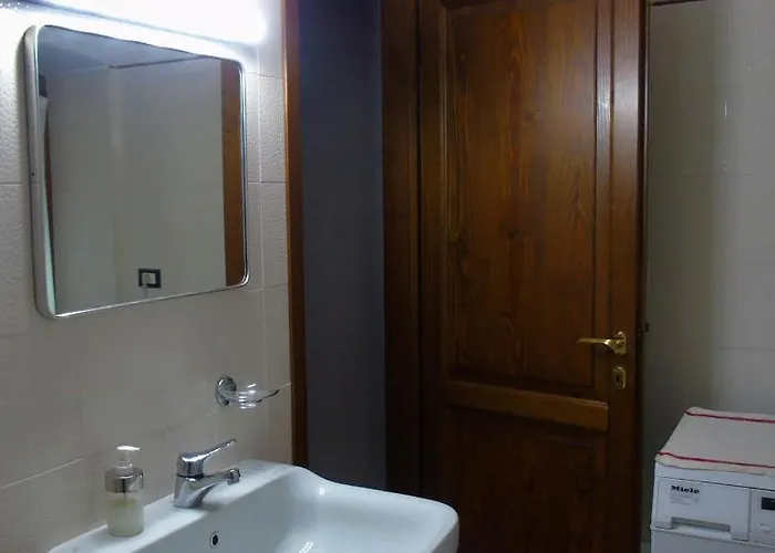 Cascina Cavalli Astino 度假居 *