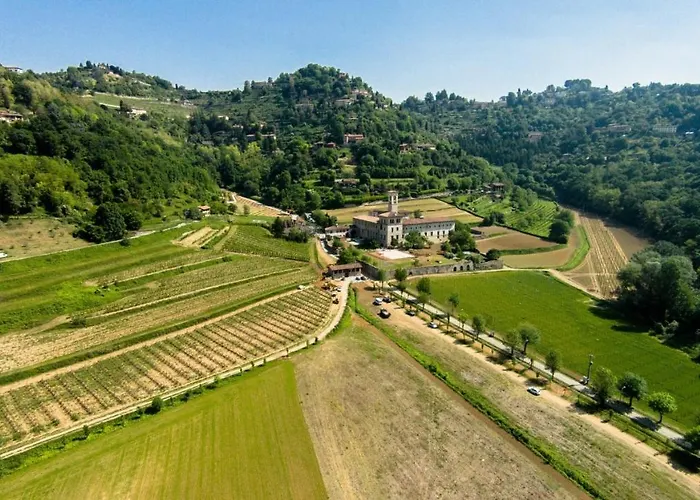 Cascina Cavalli Astino 別荘 *